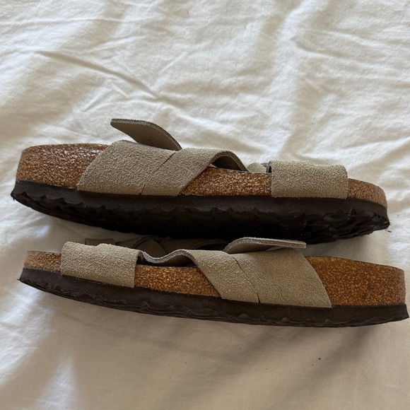Birkenstock Women’s Lugano Tan Suede Sandal 36 - Picture 4 of 5
